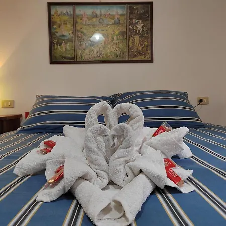 Le Stanze Della Terrazza Sul Borgo Vendégház 3*